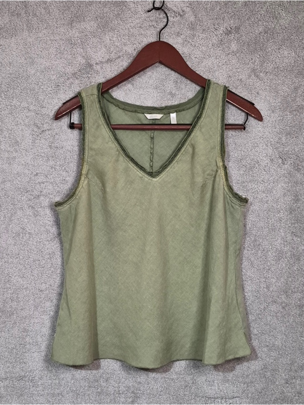 Women's Olive Green Linen V-Neck Tank Top - Kleen